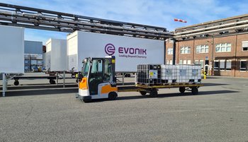 Autonomer Outdoor Routenzug in der Teststellung bei Evonik